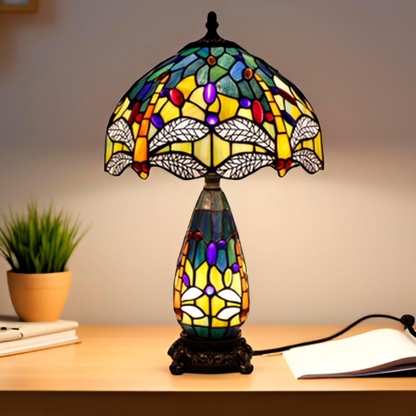 Tiffany Stained Glass Table Lamp 12X19 Inches Red Stained
